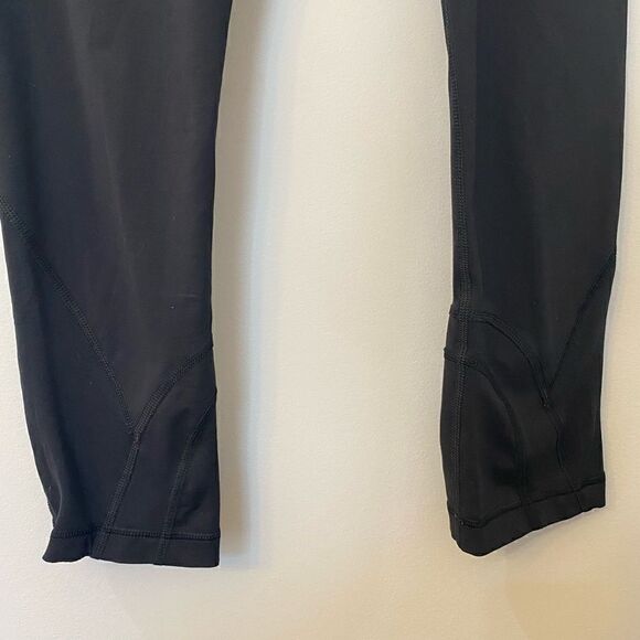 Lululemon Capri Pants Women Size 4 - Picture 3 of 9